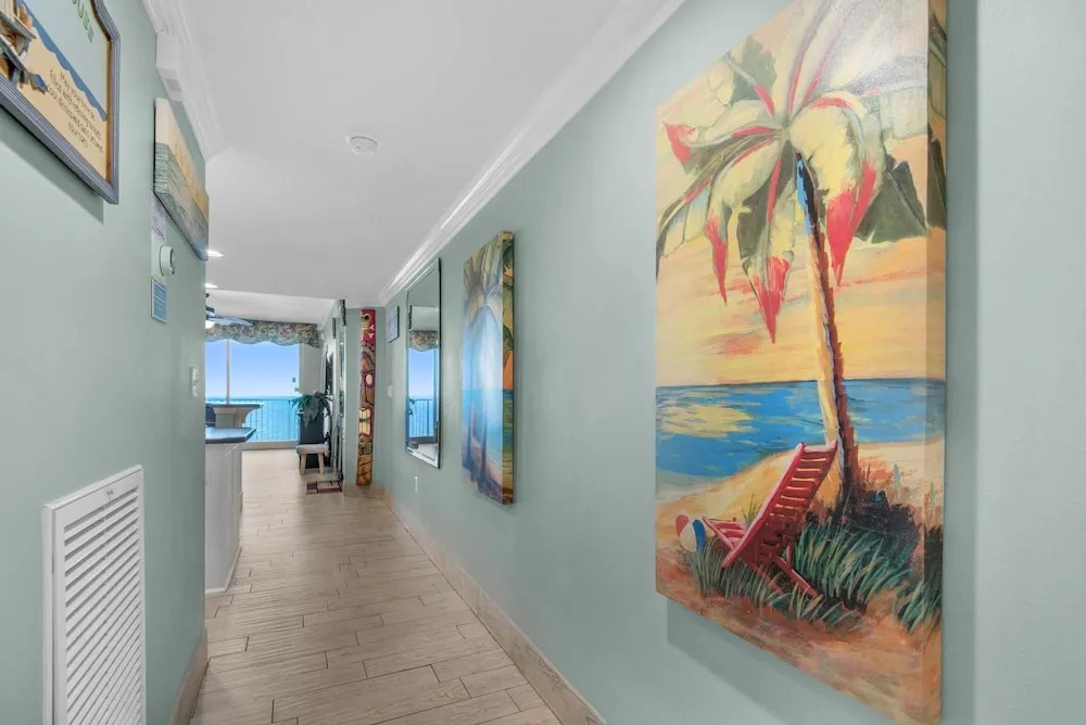 Majestic Beach Towers 2-1305