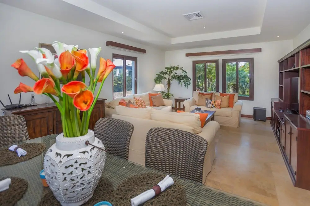 Pristine Bay 4033 4 Bedroom Home by RedAwning
