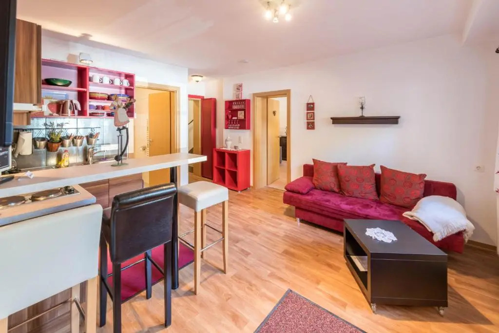 Ferienwohnung Schneeberger 3