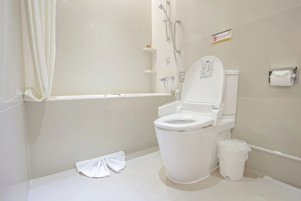V Residence Serviced Apartment