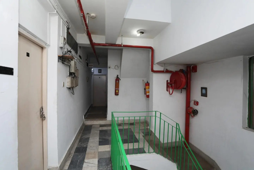OYO 7111 Fanindra Guest House