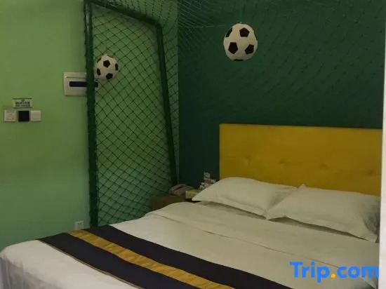 Youyue Theme Hotel