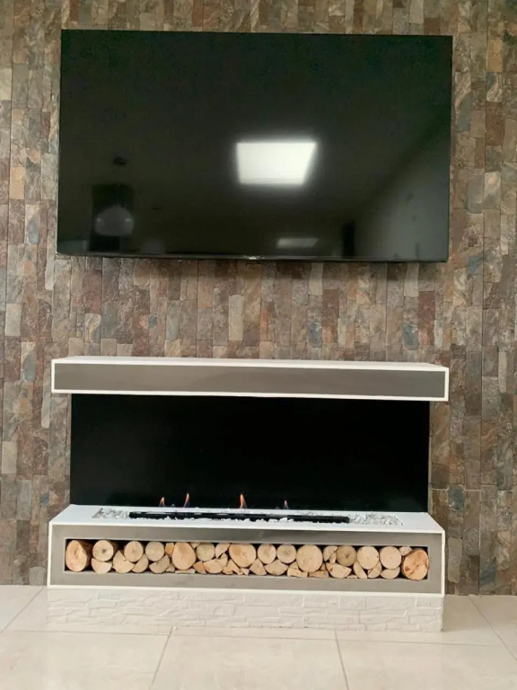Penthouse - Vista Hermosa Apartments