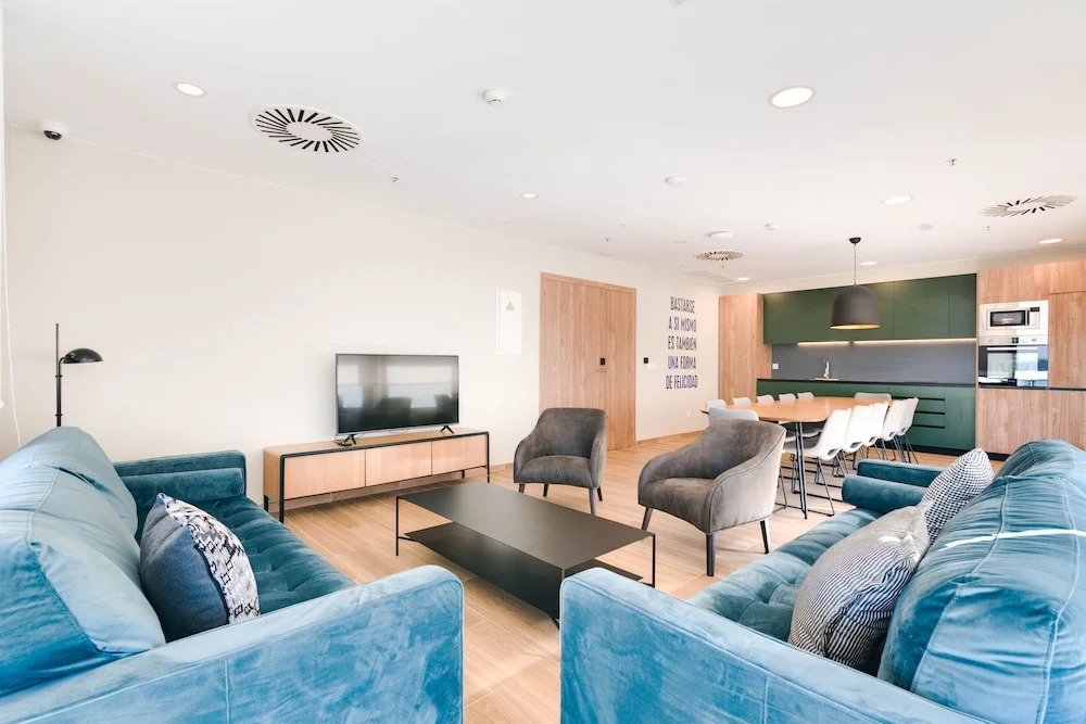 Livensa Living Studios Madrid Alcobendas Parking Free
