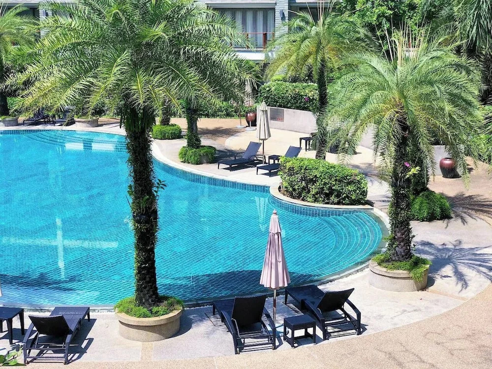 Beachfront 120sqm 2BR With Private Plunge Pool on Stunning Naithon Beach