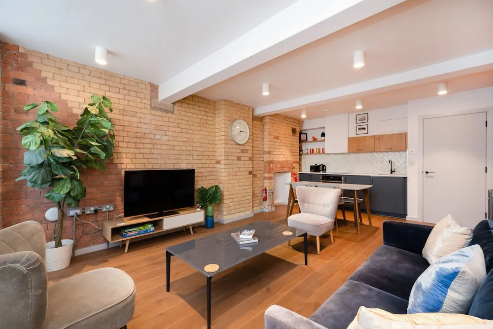Crashpads Shoreditch Apartments - The Club Row Collection