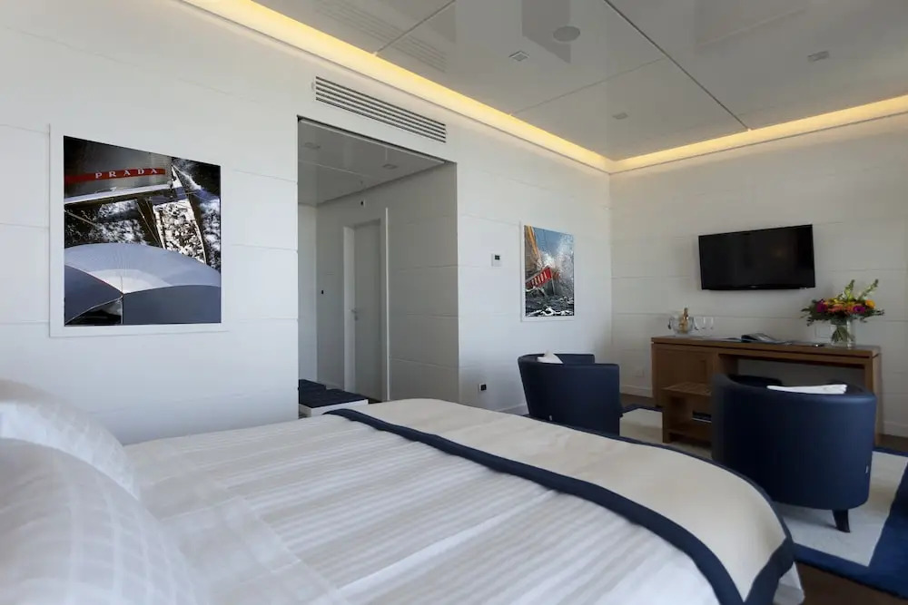Yacht Club Marina di Loano | UNA Esperienze