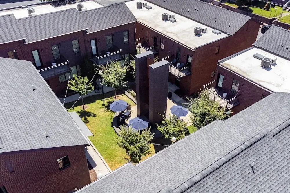 The Magnolia 10 - Avantstay Germantown w Private Balcony