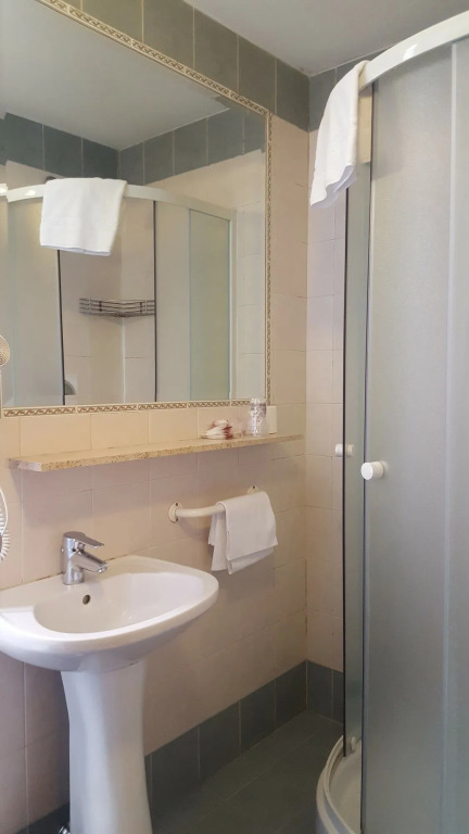 Clarin Hotel