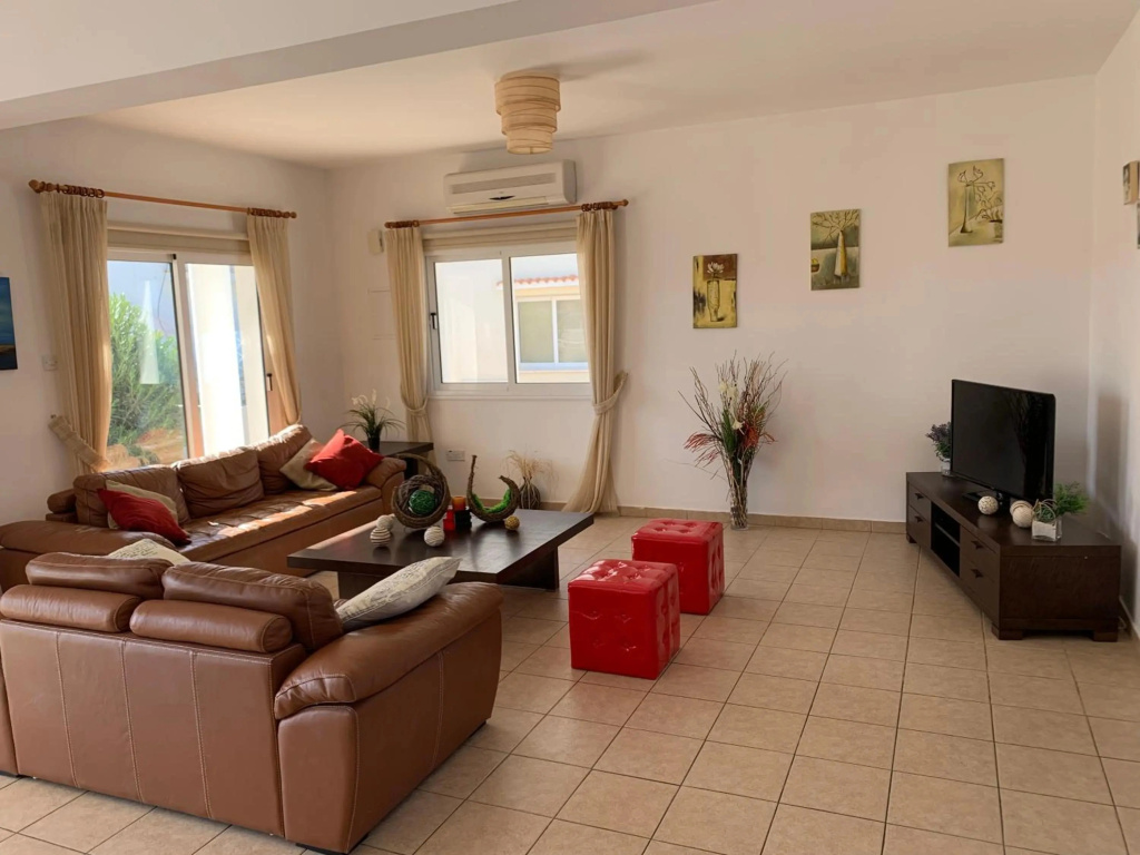 Carilisto Villas Big 4 Bedrooms in Center of Ayia Napa