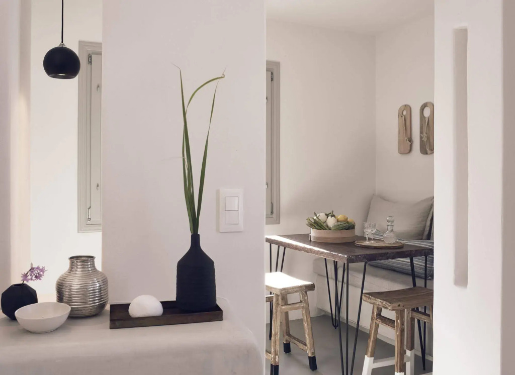 Santo Pure Oia Suites & Villas