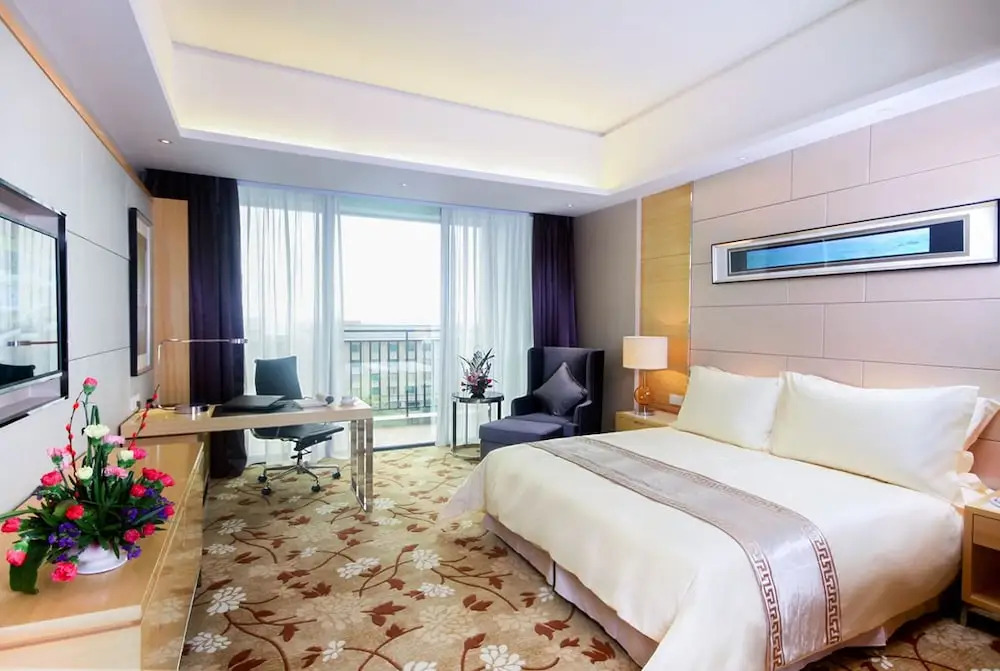 Grand View Hotel