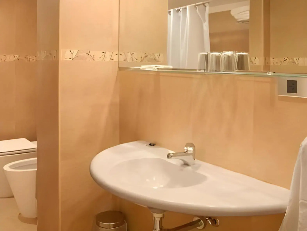 Hotel Tirol
