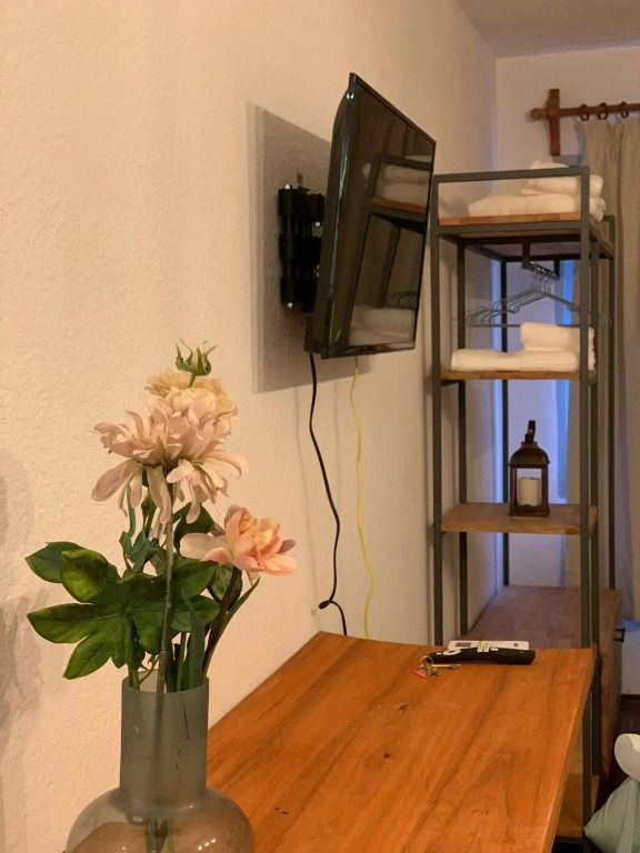 Comodo monoambiente bien ubicado en Cordon