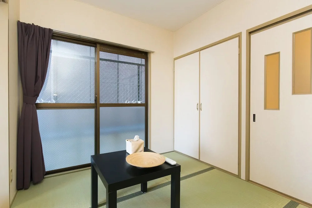 Guesthouse Sunshine Enoki Shin-Fukae