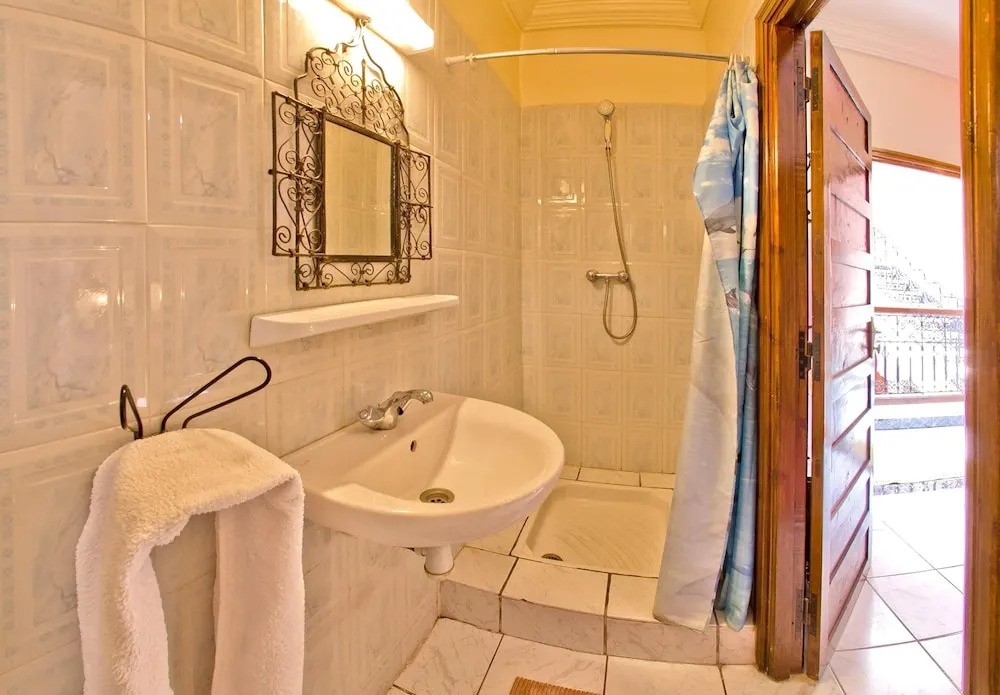 Apartment with 3 Bedrooms in Marrakesh, with Pool Access, Enclosed Garden And Wifi
