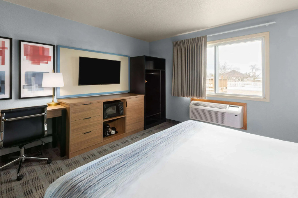 AmericInn by Wyndham Oscoda Near AuSable River