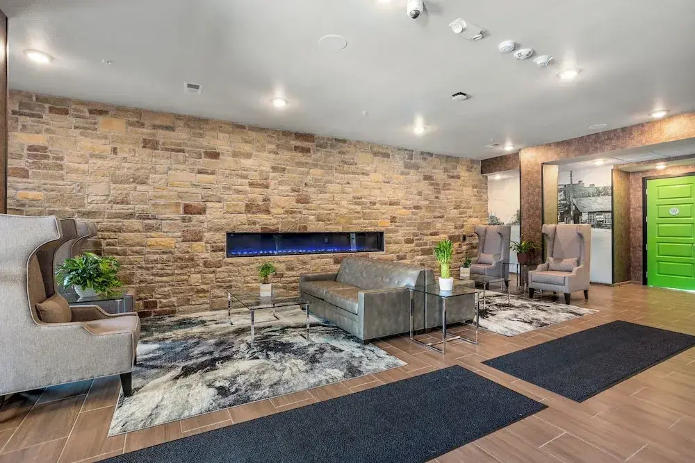 Cobblestone Hotel & Suites - De Pere Green Bay