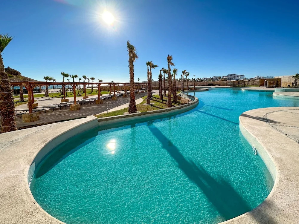 Oceanfront Vibes Iconic Beachside Getaway