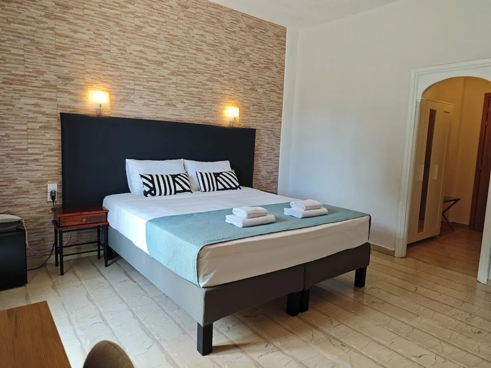 Tina Hotel