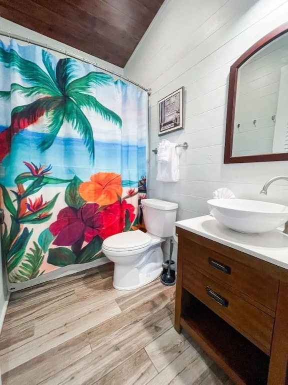 Red Cottage 3 Bedroom Home by Redawning