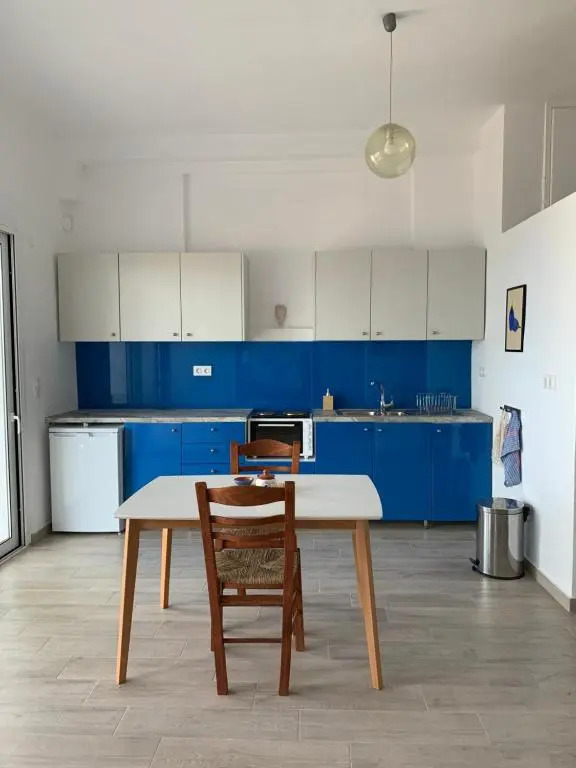 Chelidóni House: Studio Apartment with Stunning Seaview