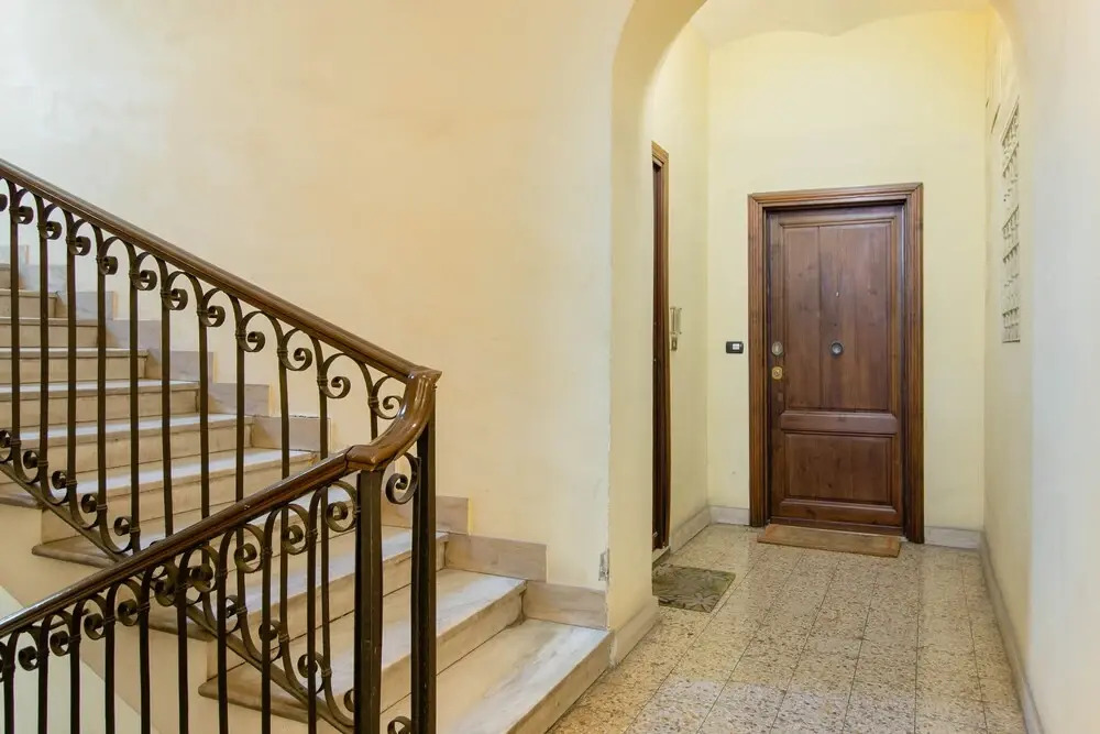 Stunning 1-bed Apartment in Roma Near Colosseum