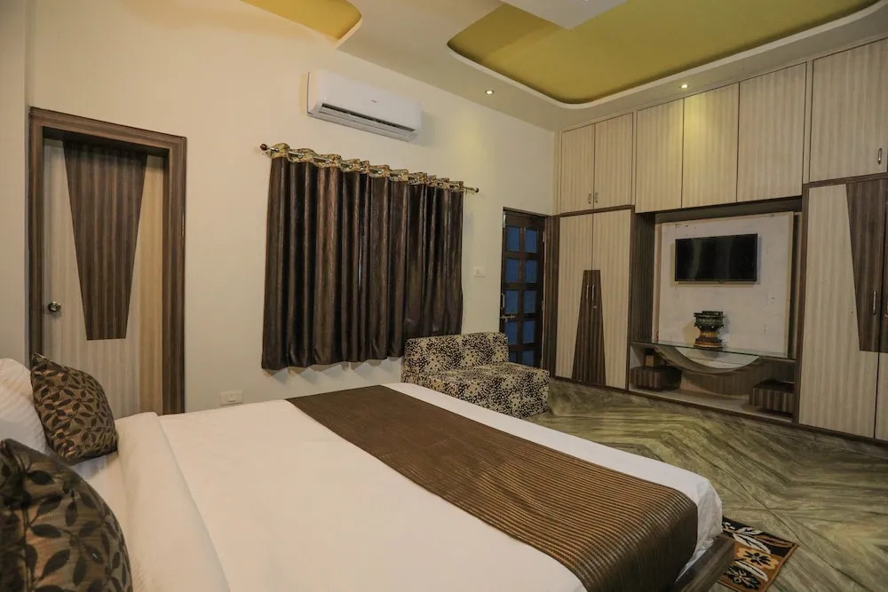OYO 10286 Home Heritage Stay Goverdhan Vilas