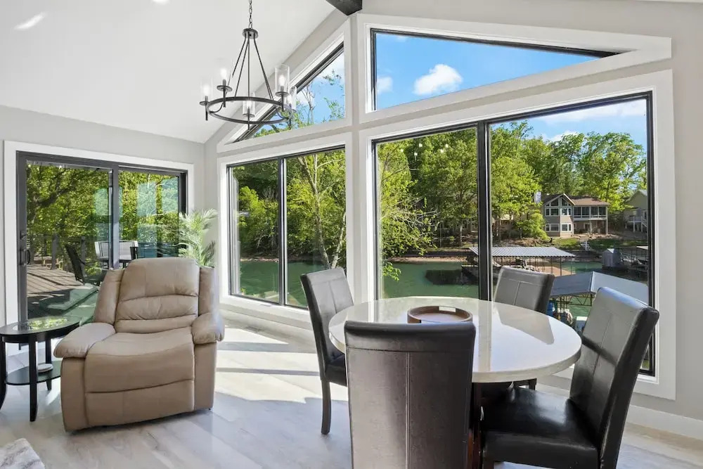 Firepit, Hot Tub, Games In & Out, Spacious