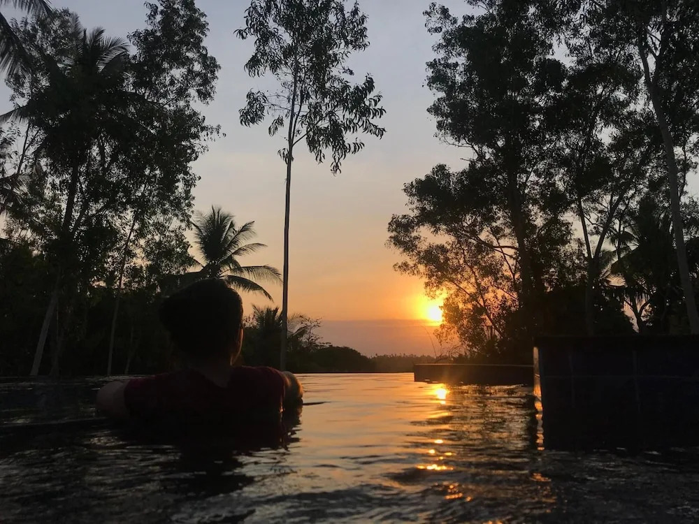 Meket Bungalows