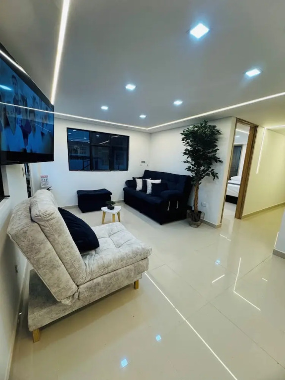 Aero Hotel