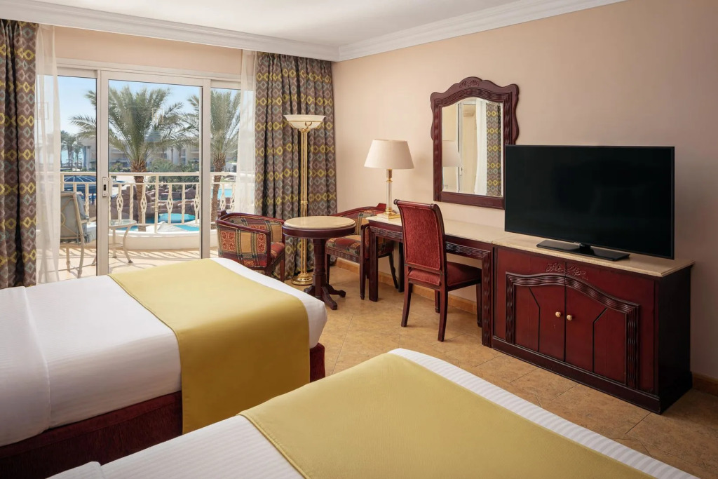 Palm Royale Resort - Soma Bay
