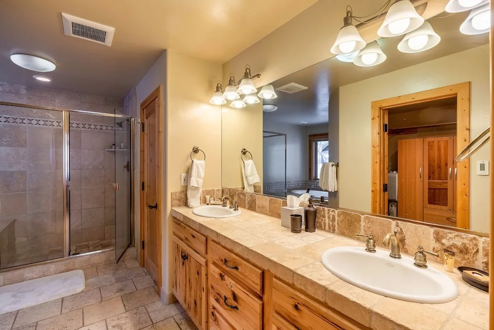 Wooded Luxury at Tahoe Donner by RedAwning