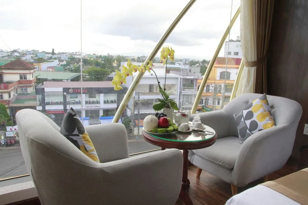 Sandals Hotel