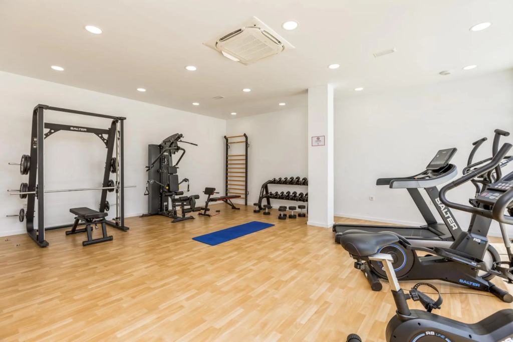 Boa in Fuengirola with 3 bedrooms and 2 bathrooms