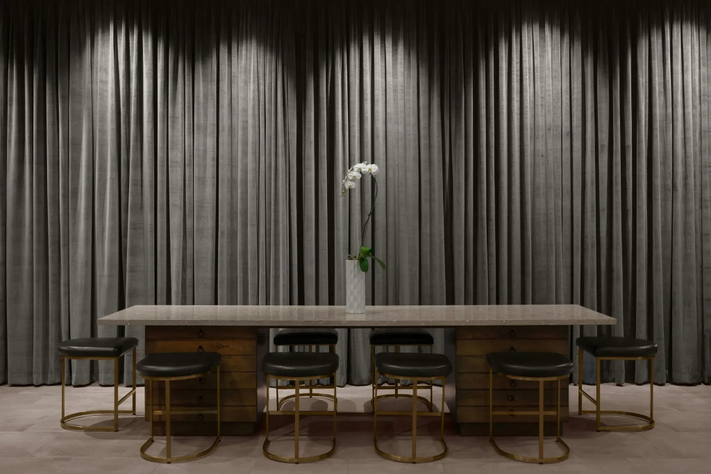 Renaissance Chicago North Shore Hotel