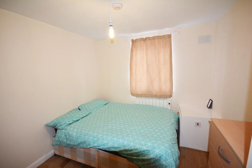 London Luxury 7 Bedroom Holiday Let