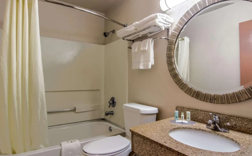 Quality Inn Atlanta Airport-Central