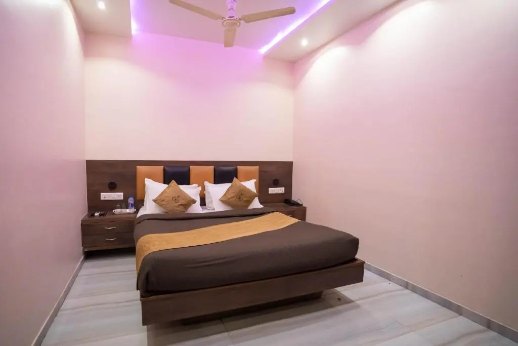 Hotel Royce Executive Near US Consulate, Bandra Kurla Complex
