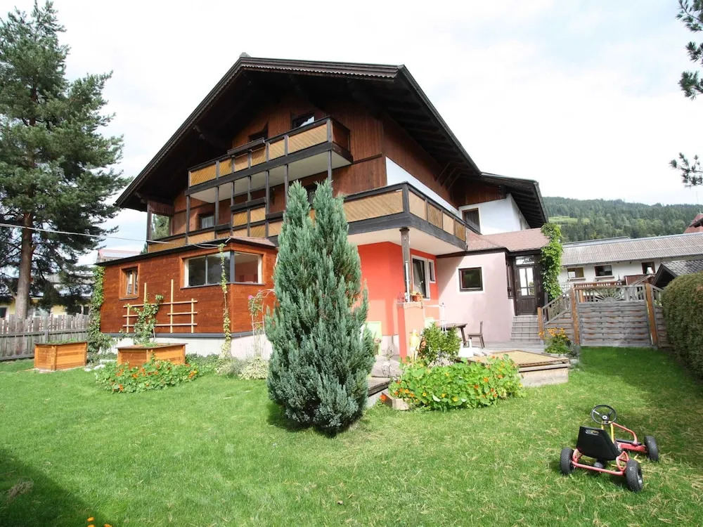 Apartment in Zauchensee Near Ski Bus