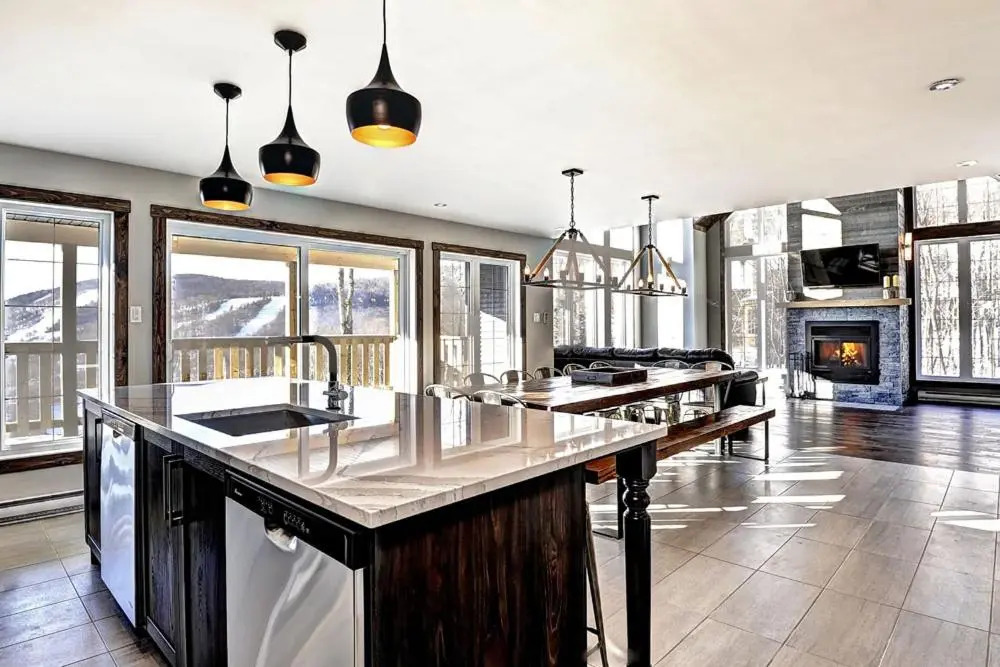 Chalets Alpins - 42 Chemin Blanc