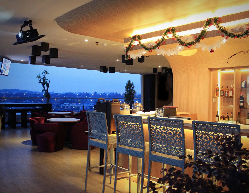 Biz Hotel Batam