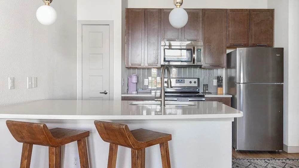 Landing Apartments Near Southtown