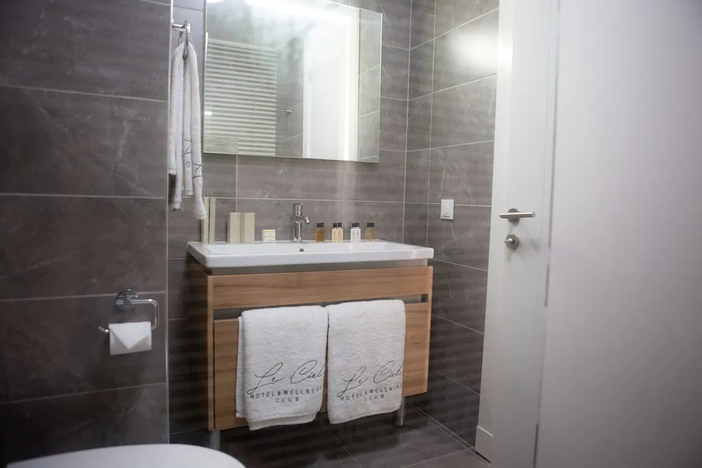 Le Ciel Hotels & Wellness Club