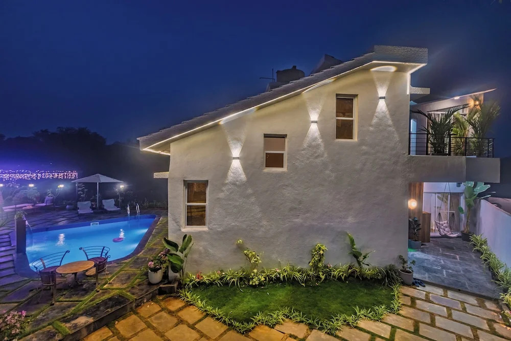 ELIVAAS Moonlit retreat 3 BHK with Pool