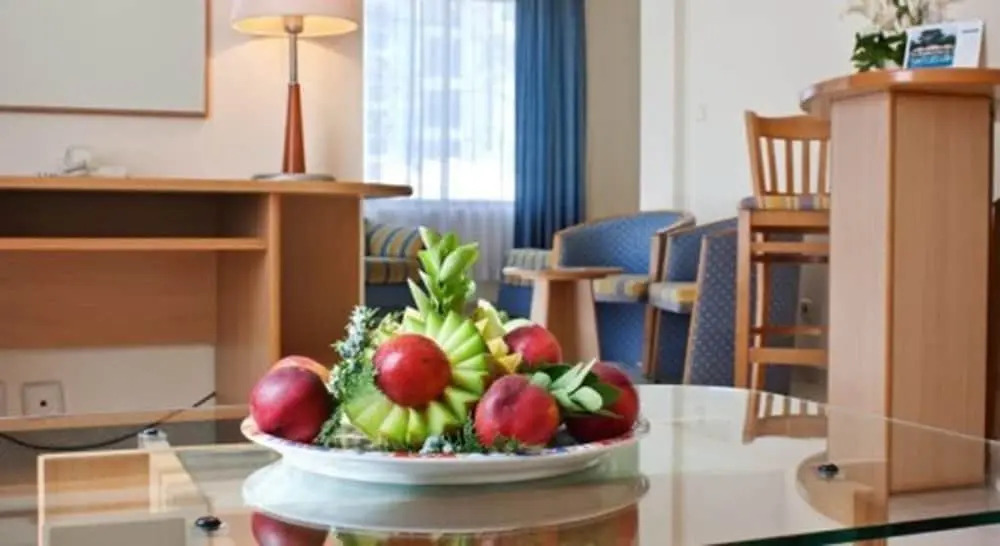 Hotel Lebed