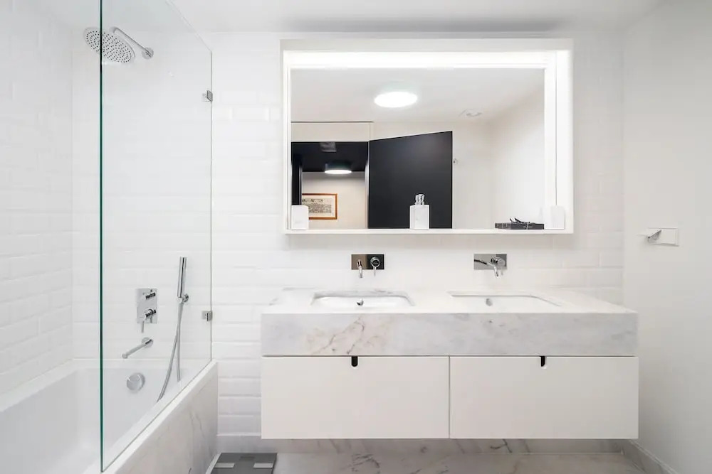 Prime Location Luxury Apartment