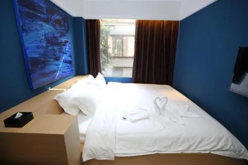 Amigo Hotel