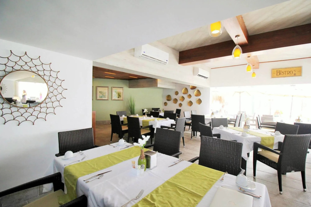 Ocean Dream Cancun by GuruHotel