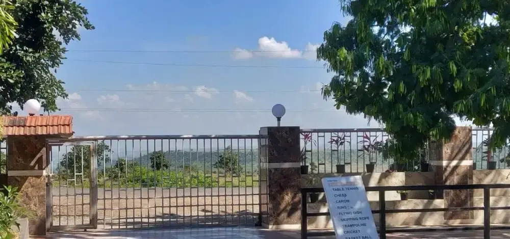 V Resorts Etranger Mhaismal